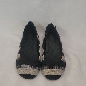Reef Striped Black Cream Flats Size 9